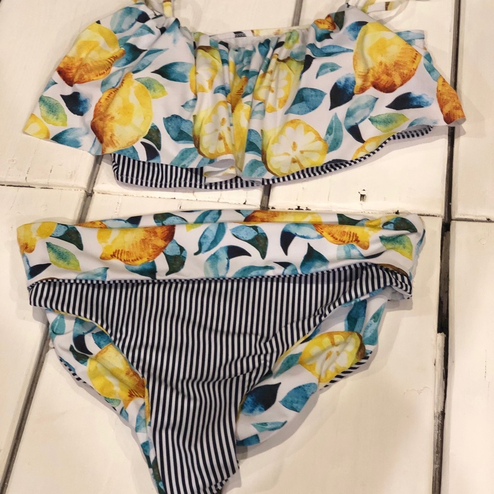 CupShe Lemon Two-Piece Swimsuit